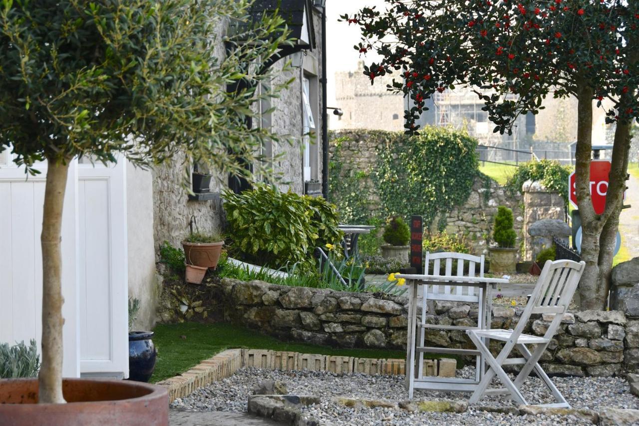 Carew Inn Luaran gambar